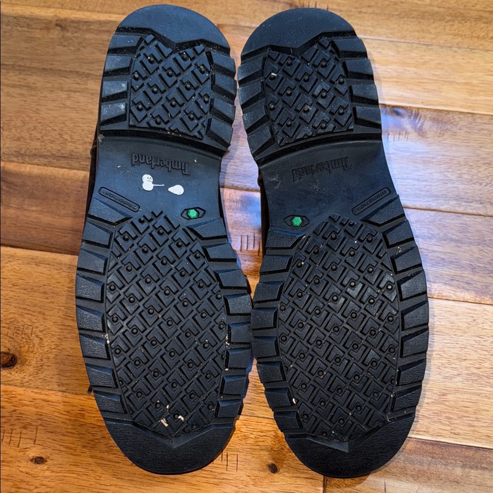 Timberland Grantly Mountain Chukka Boots - Picture 11 of 15